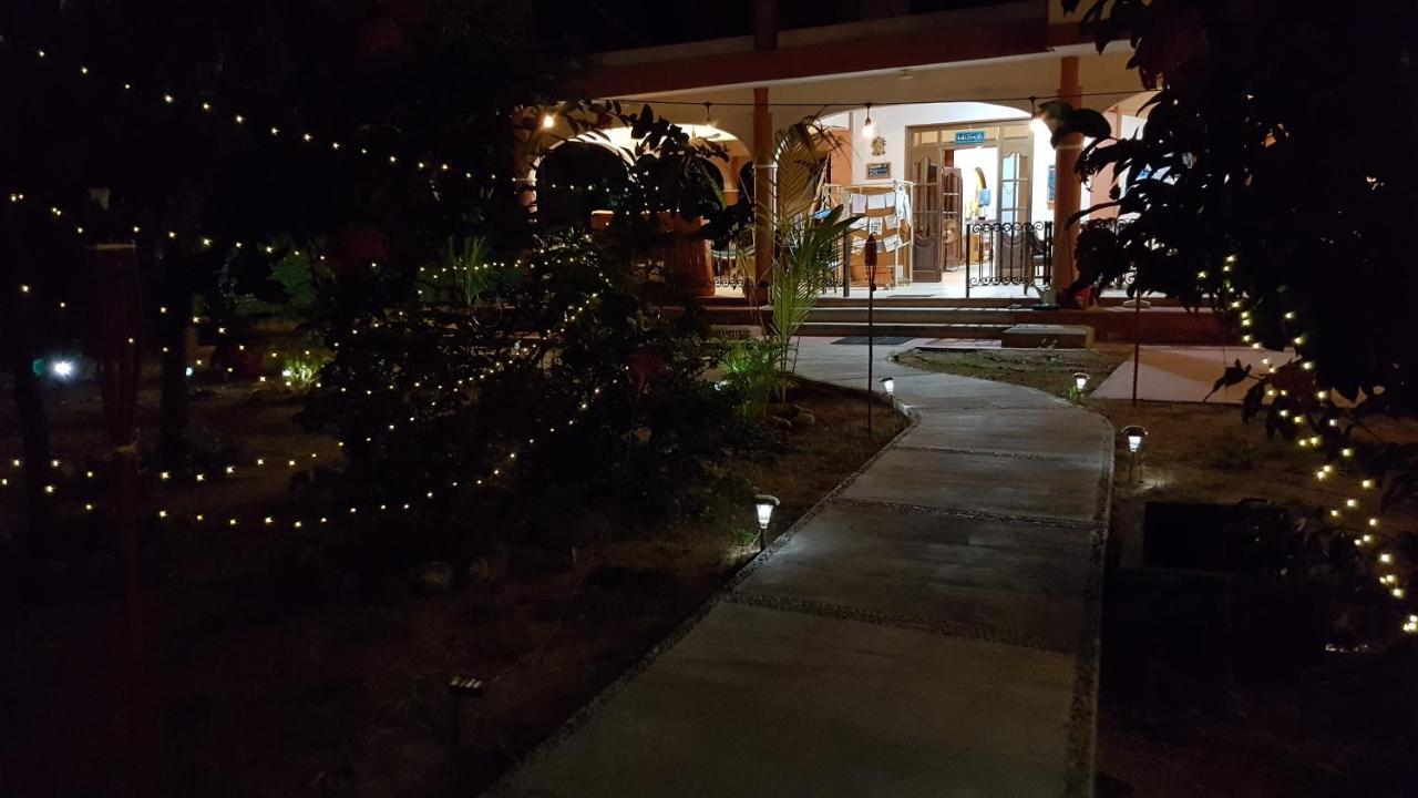 Villa Mango Hostel Puerto Escondido  Exteriér fotografie
